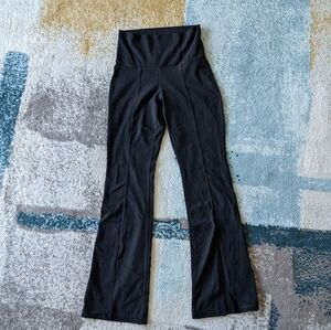 Aritzia TnAction TnaBUTTER™ Split Hi-Rise Long Legging size small